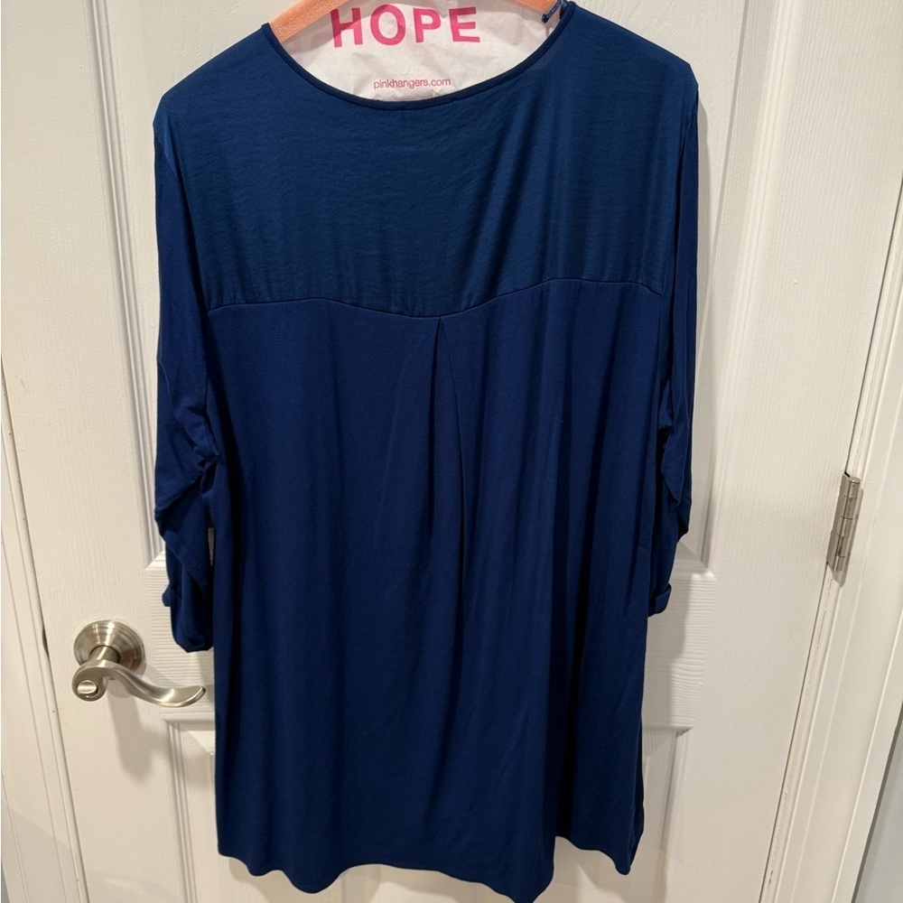 Vince Camuto Navy Blue Tunic Top - Picture 6 of 6